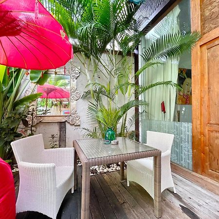 The Secret Jungle Villas Seminyak Exteriör bild