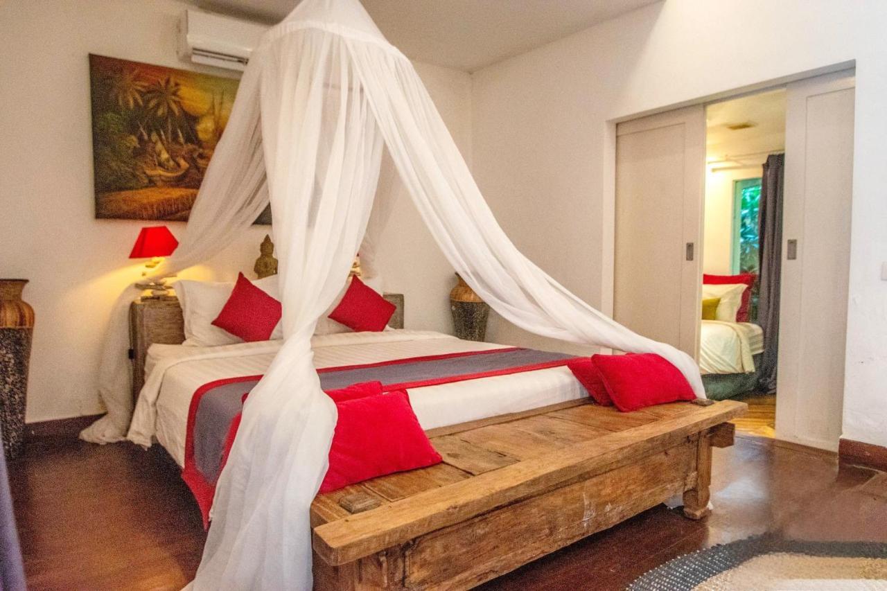 The Secret Jungle Villas Seminyak Exteriör bild