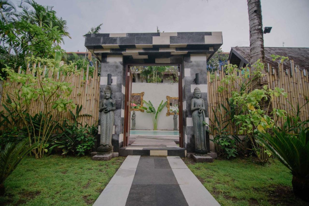 The Secret Jungle Villas Seminyak Exteriör bild