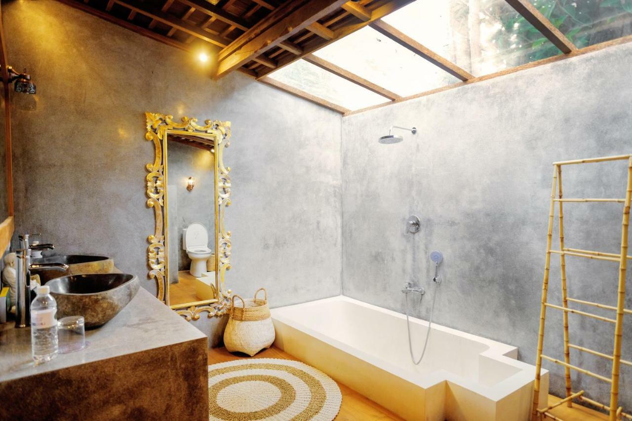The Secret Jungle Villas Seminyak Exteriör bild